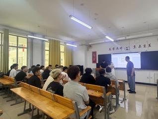 严抓教学促规范&nbsp;深入课堂提质量...